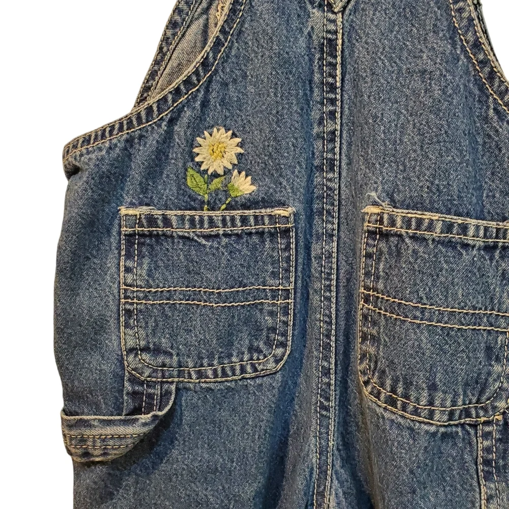 Oshkosh‎ vestbak 6-18 month embroidered appliquéd farm theme jean denim overalls